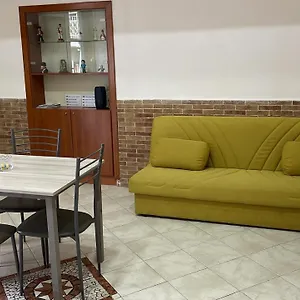 Casa Emilia , Neapol Włochy