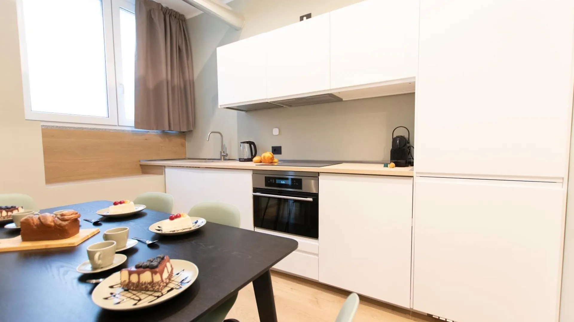 Apartament Ihost Luxury -Free Parking- Plana 6 Mediolan