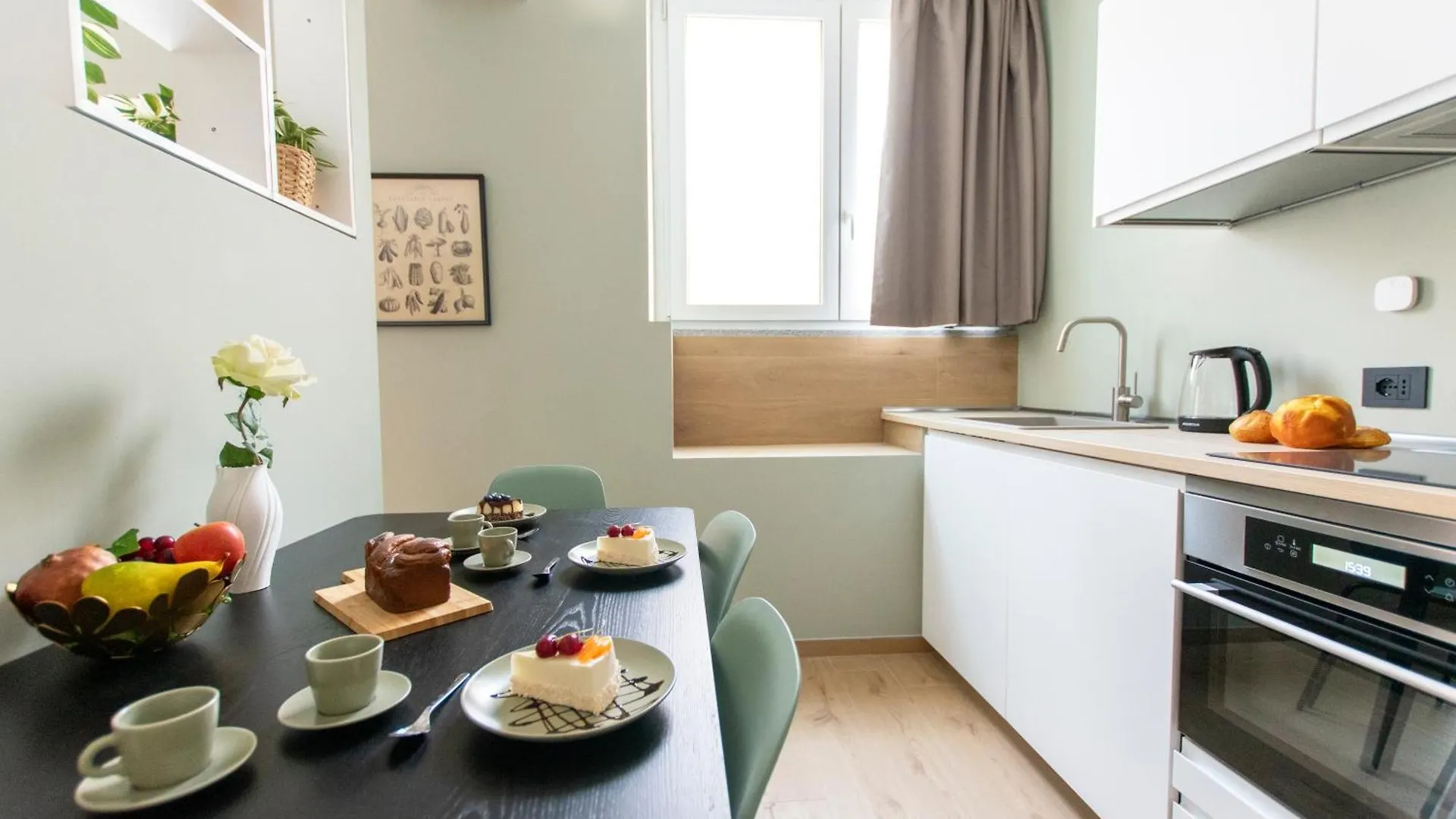 Apartament Ihost Luxury -Free Parking- Plana 6 Mediolan 0*,