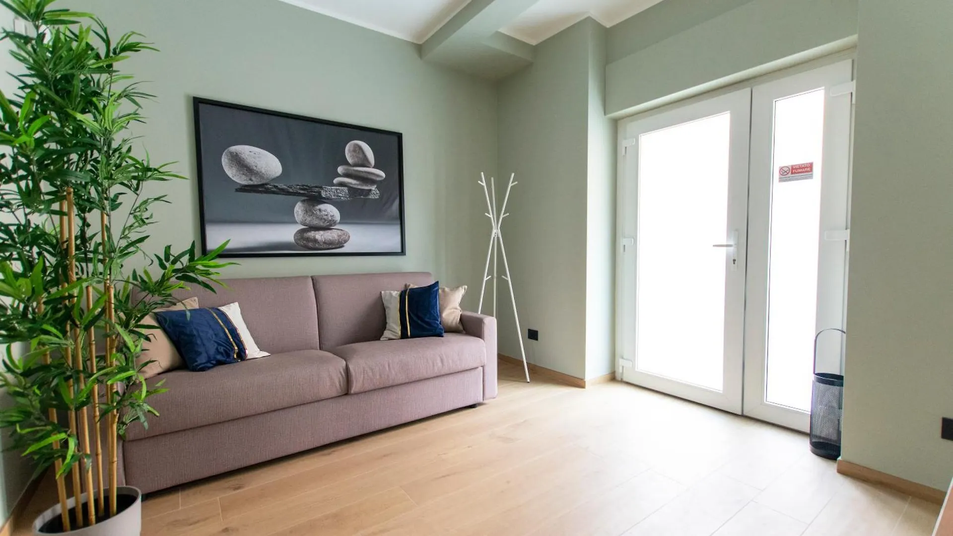 Apartament Ihost Luxury -Free Parking- Plana 6 Mediolan 0*,